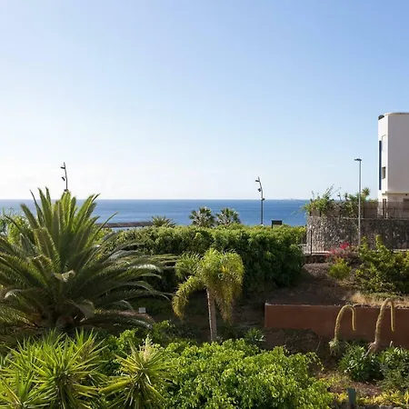 Appartamento Terraza Al Borde De La Playa-aparcamiento Privado
